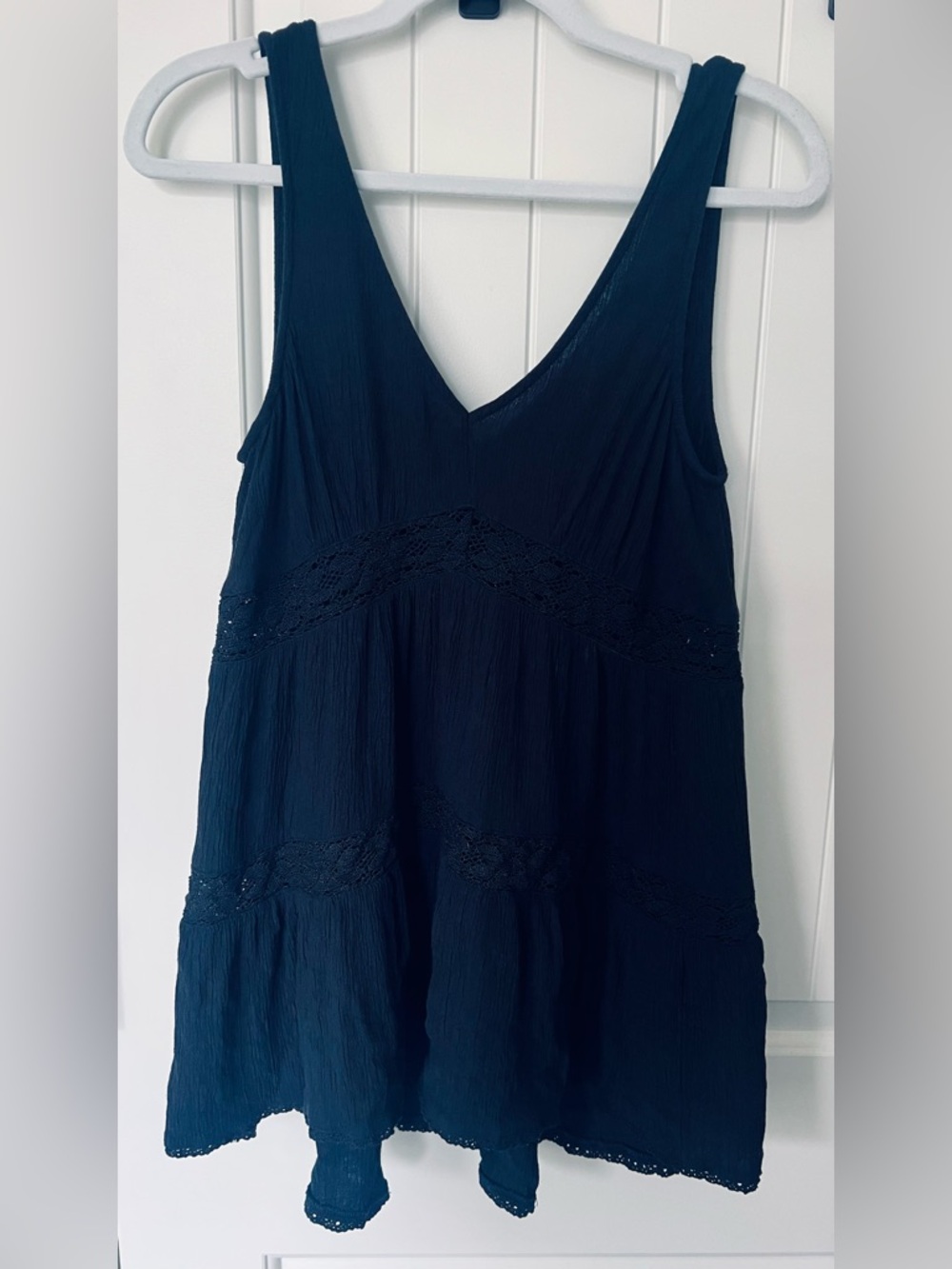 AE Sleeveless Black V-Neck Tunic with Lace Inserts - XS